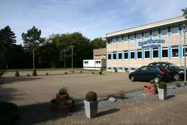 酒店 Sportforum