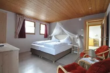 בית מלון כפרי Traube Stelvio