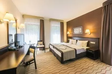 Malinowy Dwór Hotel Medical Spa