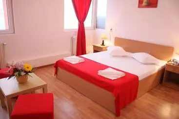 Residência Sir Gara De Nord