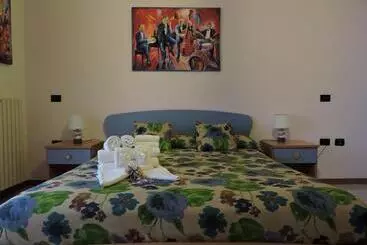 Art & Music B&b