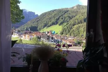 ベッドアンドブレックファースト Garní Nëidia