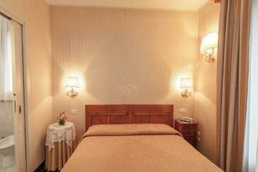 Hotel Ristorante Ca  Nova