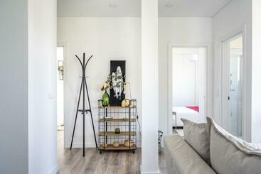 ツーリストアパートメント Akicity Campolide Hope