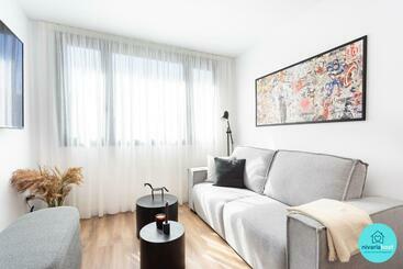 Жильё для туристов The Luxe Santa Cruz, By Nivariahost