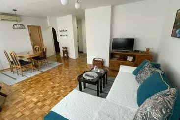 آپارتمان‌های توریست‌ها Apartman Divan