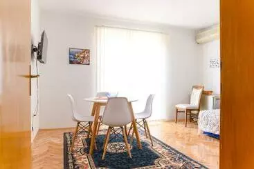 آپارتمان‌های توریست‌ها Apartman Greta