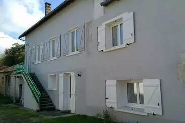 Turistihuoneistot Appartement Château L évêque, 3 Pièces, 4 Personnes   Fr 1 616 222