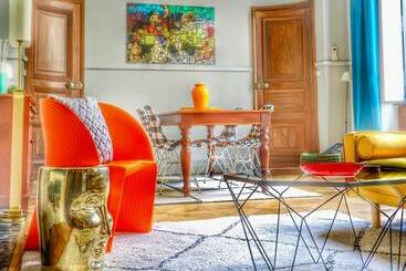 דירות לתיירים 4 Star Carcassonne Historic Duplex Air Conditioned Apartement D`églantine