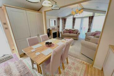 관광객 아파트 Hartland Lodge