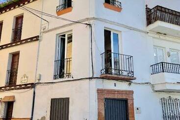 Apartamentos turísticos Spanish Town House