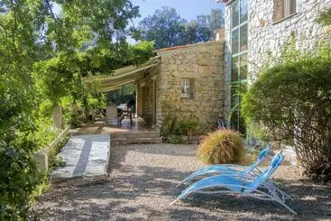 Turistlejligheder Villa En Pierre Avec Piscine Privee 6 Pers Callas