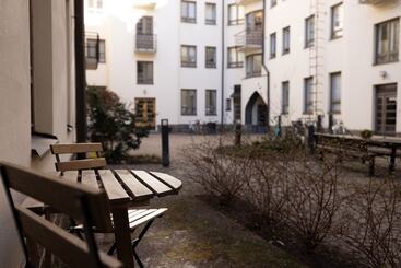 ツーリストアパートメント 2ndhomes Cozy Courtyard Home With Sauna In Kruununhaka