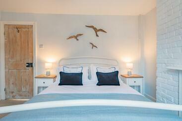 Turistihuoneistot Stillwater   Former Fisherman S Cottage, Close To Beach