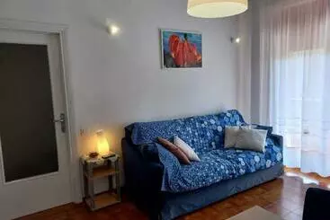 ツーリストアパートメント Grazioso Bilocale Caletta Castiglioncello   Tuscany