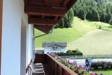 ベッドアンドブレックファースト Haus Renate