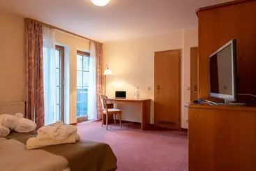 Отель Amselgrundschlosschen