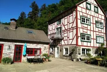 Turistihuoneistot Ferienhaus Barbarasegen