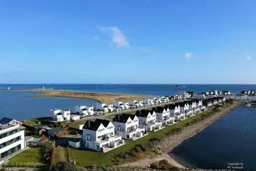 Tourist flats Maisonette Fewo Ostseeflair By Seeblick Ferien, Direkte Wasserlage, E Ladesäule