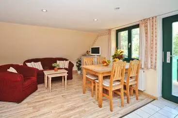 Turistihuoneistot Küstenhof Am Kap Arkona   Ferienwohnung Sonnenuntergang