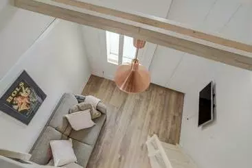 ツーリストアパートメント Lovely Tiny House