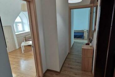 ツーリストアパートメント Near Town Of Burgas