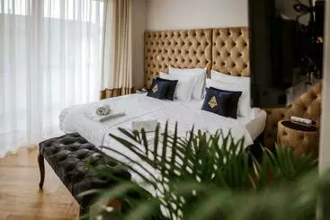 آپارتمانهای توریستها Bresidence Apartments With Free Private Parking