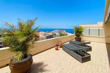 ツーリストアパートメント Penthouse Apartment Zentral Und Ruhig Gelegen