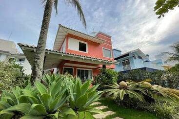 Жильё для туристов Casa Governador Celso Ramos