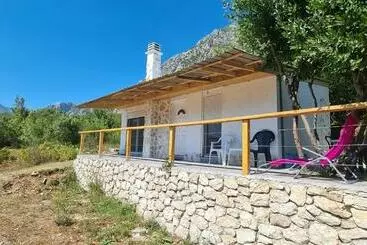 آپارتمان‌های توریست‌ها Home Of Laurel