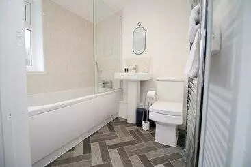 آپارتمان‌های توریست‌ها Minster House By Tŷ Sa