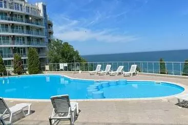 ツーリストアパートメント Silver Beach Sp Apartments