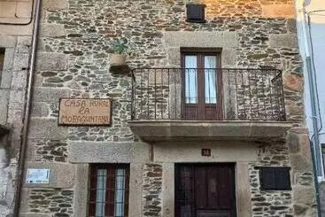 ツーリストアパートメント Casa Rural La Moraquintana