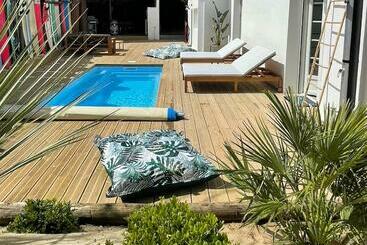 דירות לתיירים Villa Avec Piscine à 5 Minutes De L’océan