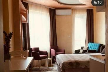 Apartamente turistice Apartman Centar 4