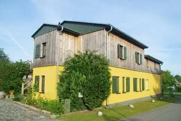 Turistihuoneistot Stunning Apartment In Am Salzhaff With Wifi