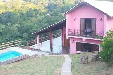 ツーリストアパートメント Casa Em São Roque Com Belissima Vista