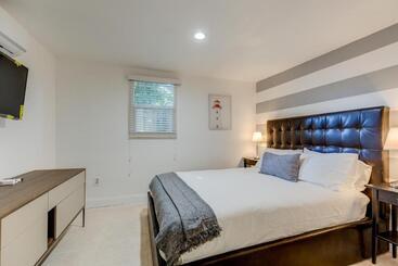 관광객 아파트 The Cottage In The Oaks   By Avi