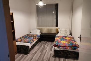 Vakantie-appartementen Fenyő Windsurf Vendégház