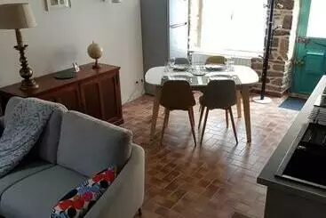 Vakantie-appartementen Les Volets Blancs