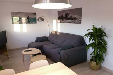 ツーリストアパートメント Apartamento Funworks