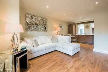 Turist apartmanları Riverside Retreat   Durham