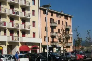 آپارتمان‌های توریست‌ها Via Rose