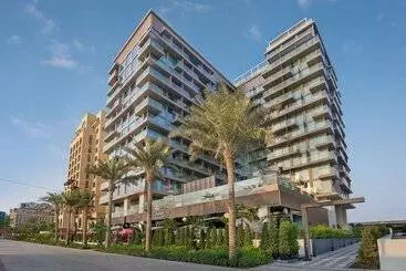 هتل Radisson Beach Resort Palm Jumeirah