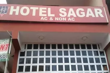 ホテル Goroomgo Sagar Agra