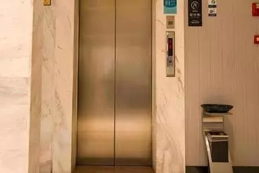 Hotelli City Comfort Inn Yulin Walking Street