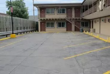 Hotelli Broadway Inn