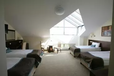 ホテル Atena Wedding, Business & Spa