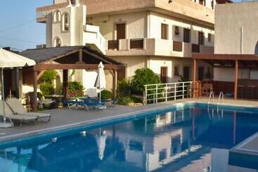 Hotel Eleonora αnissaras