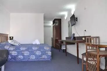 مُتل Alexandra Park Motor Inn